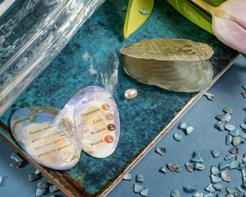 Naszyjnik jednorożec z dwoma perłami