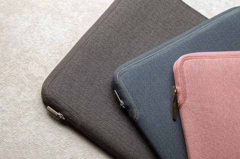 Moshi Pluma - Pokrowiec MacBook Pro 14" (2021) (Herringbone Gray)