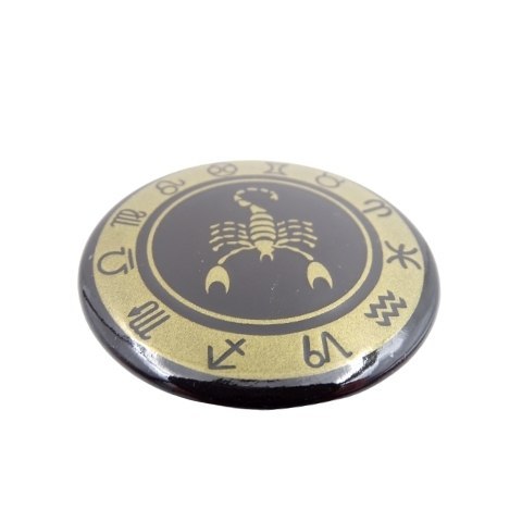 Skorpion - znak zodiaku - magnes. Śr. 6cm; metal emaliowany