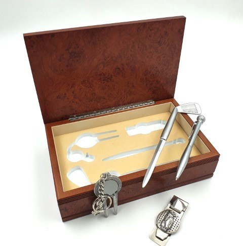 Ekskluzywny 4- elementowy zestaw podarunkowy - golf G082