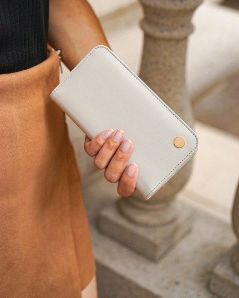 Moshi Overture MagSafe - Skórzane etui 3w1 z klapką iPhone 14 (Black)