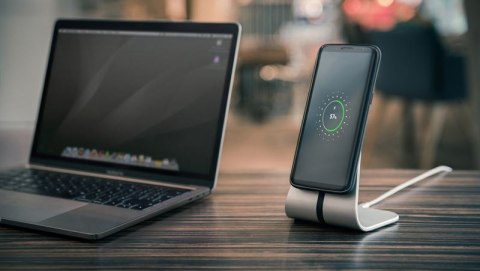 XVIDA (POWER 2) Wireless Charging Desk Stand - Ładowarka indukcyjna Qi 7.5W na biurko (srebrny)