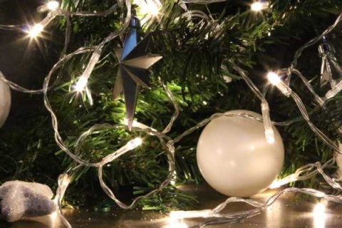 Lampki 10 LED ciepły biały 90cm Joylight IP20 na baterie