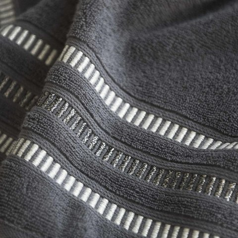 Ręcznik w opakowaniu 50x90 Silver Granitowy 596 na prezent