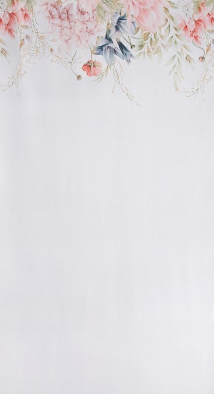Zasłona 135x250 Arlena biała różowa kwiaty gotowa na przelotkach Z10 Eurofirany