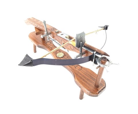 Model kuszy na stojaku - CAV