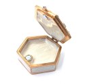 Bogato zdobione metalowe pudełeczko prezentowe z kryształkami - B0035-08WH