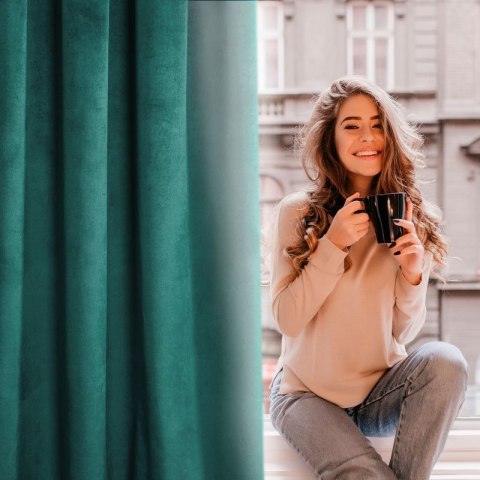 Zasłona gotowa na przelotkach 140x250 turkusowa ciemna welurowa Rosa