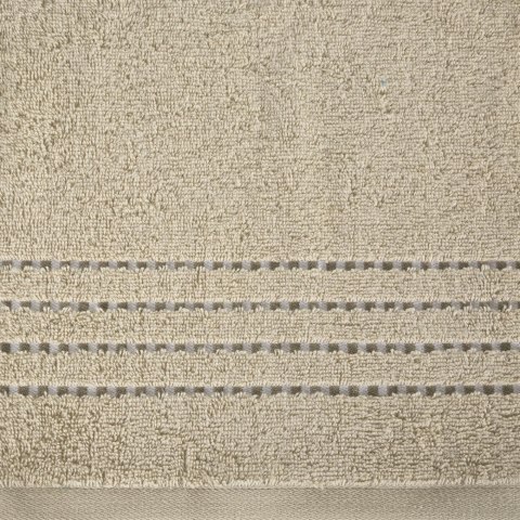 Ręcznik 70x140 Fiore beżowy 500g/m2 frotte ozdobiony bordiurą w postaci cienkich paseczków Eurofirany