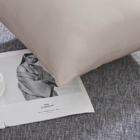 Poszewka satynowa 40x40 beżowa jednobarwna I24