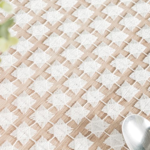 Jasmina Obrus gipiurowy, off white 010 z lurexem, rozmiar 140x240cm 061802/KSP/010/140240/1