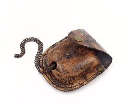 Zamykany kompas z łańcuszkiem w skórzanym etui C-64