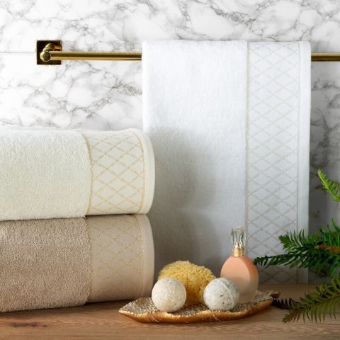 Ręcznik Layla 30x50 biały 500 g/m2 frotte bawełniany Eurofirany