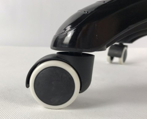 Fotel obrotowy do biurka REVENTON RED PU SPC OUTLET