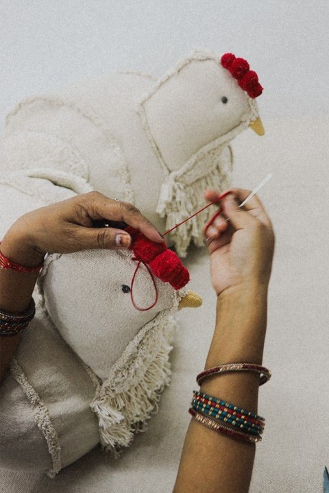 Pufa Kura, Farm, Lorena Canals