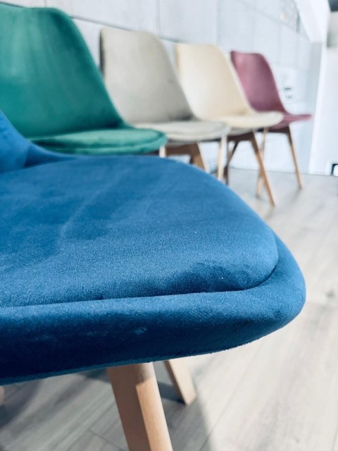 Krzesło skandynawskie MONZA GRANDE BLUE VELVET II GATUNEK