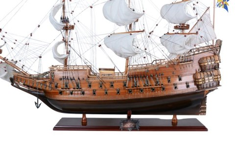 Ekskluzywny model żaglowca Vasa z rozwiniętymi żaglami - Vasa80R