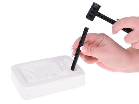 Mały archeolog wykopaliska kopalnia diamentów kamieni szlachetnych ZA5594