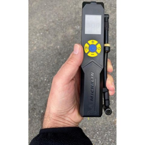 POMPKA KOMPRESOR TURYSTYCZNY NA AKUMULATOR MICHELIN