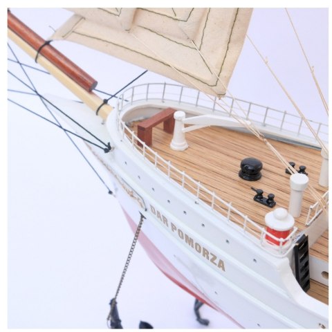 Ekskluzywny model żaglowca Dar Pomorza - Długość 82cm - 5P-70