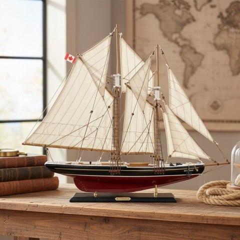 Model żaglowca Bluenose 80cm - BL80