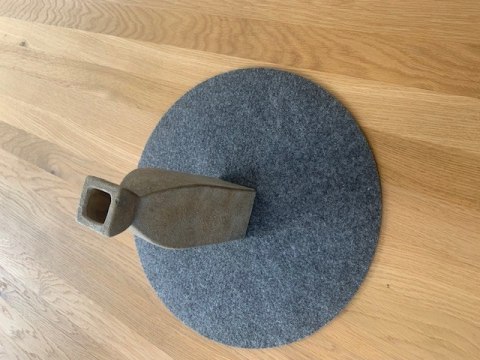 Podkładka filcowa na stół Koło fi 38cm - szara, dekoracyjna, odporna na ciepło, Bertoni