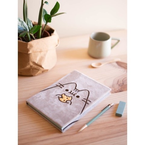 Pusheen - Welurowy notatnik A5 z kolekcji Foodie