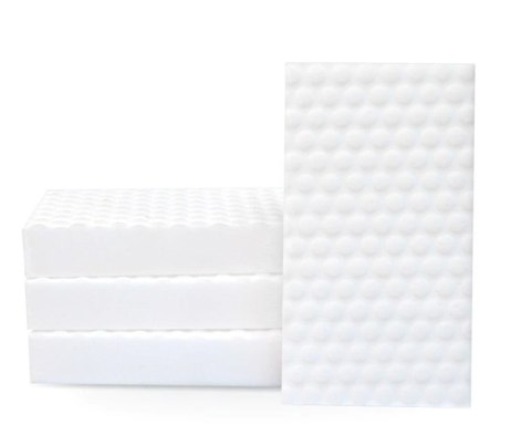 Magiczna gąbka z melaminy usuwa trudne plamy